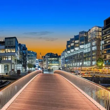 Seafront At Aker Brygge * 오슬로